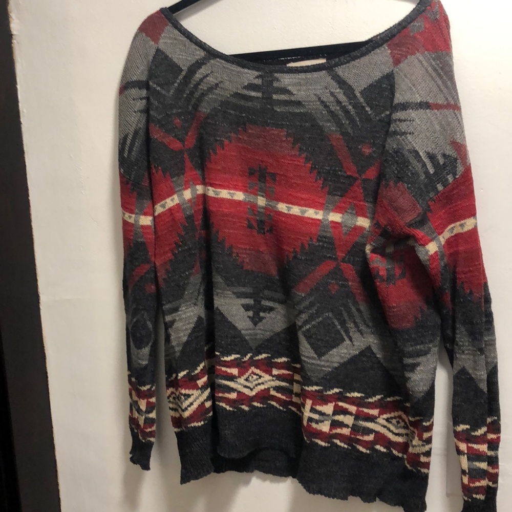 Off the shoulder geometric pattern sweater